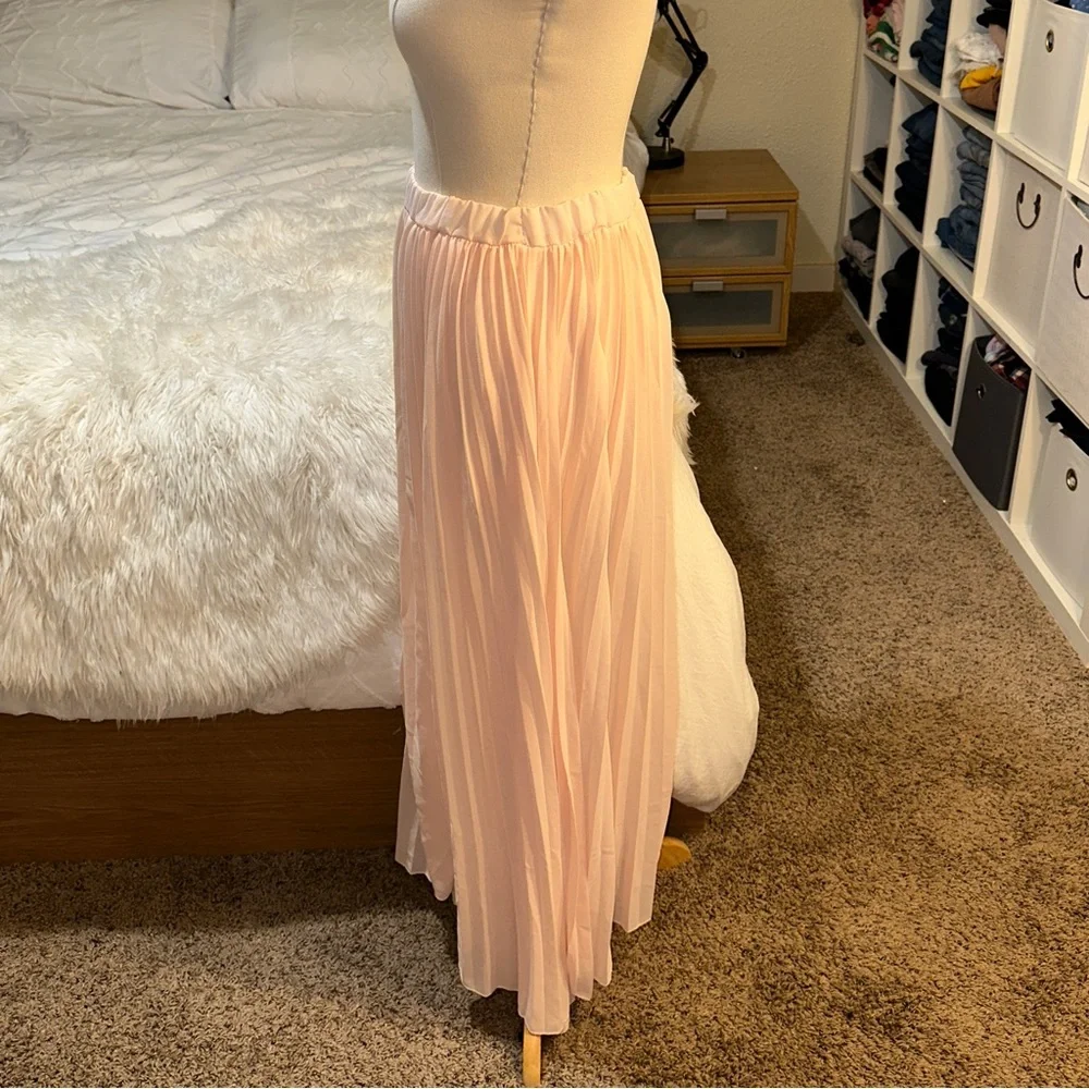 Don’t Ask Why American Eagle | Accordion Pleated Maxi Skirt Pink Sheer OS